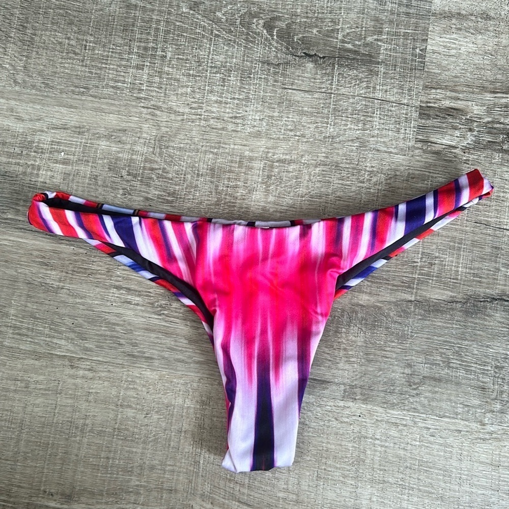 Pauwii Brazilian Lined Thong Bikini Bottom Abstract Print Multicolor Small